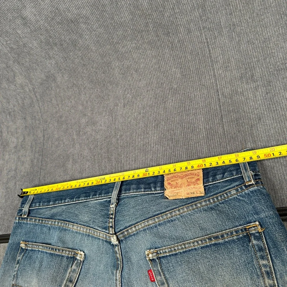 Levis 501 Original Fit Jeans Mens 38x30 Medium Wash Straight Leg Denim Blue